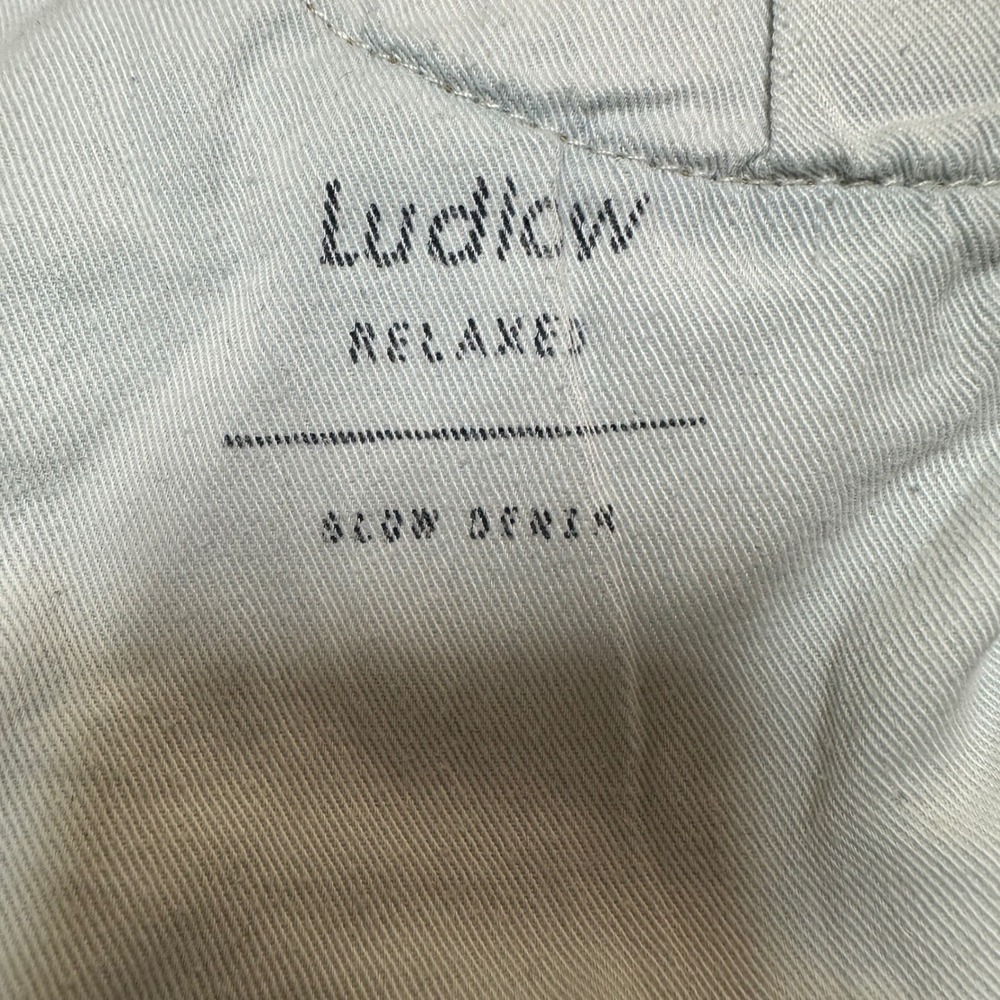 Oliver Logan Ludlow Denim Shorts Medium Wash Raw Hem Size 31 90s Minimalist - Picture 4 of 7